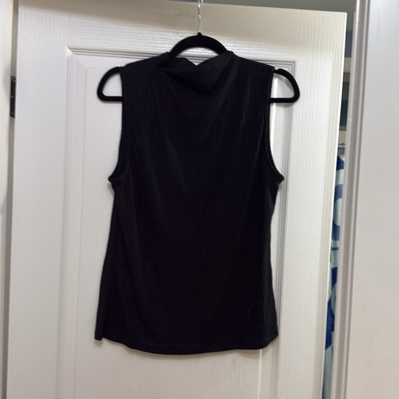 Banana Republic Black Ribbed Tank Top - Picture 4 of 4